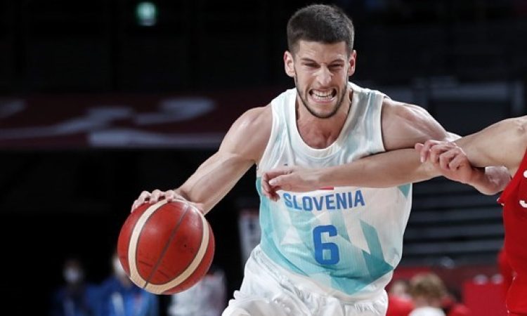 Nikolić bo v Estoniji nosil kapetanski trak