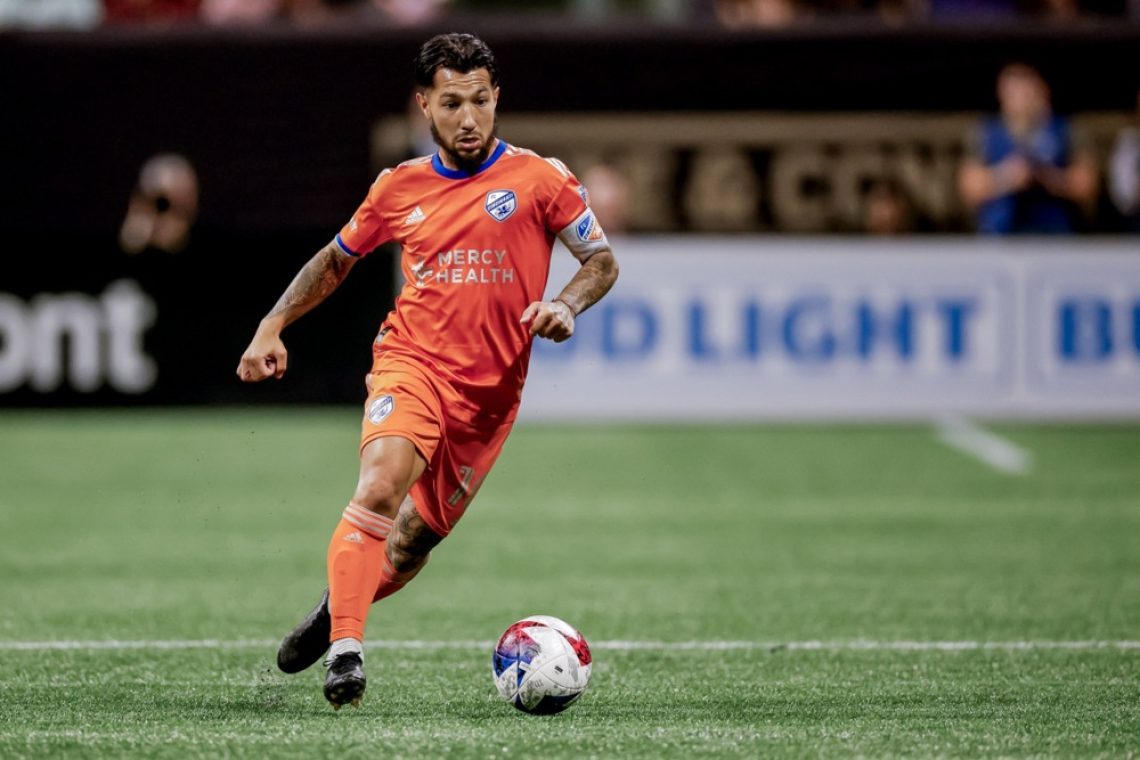 Acosta najboljši igralec ameriške lige, ki jo je zaznamoval Messi