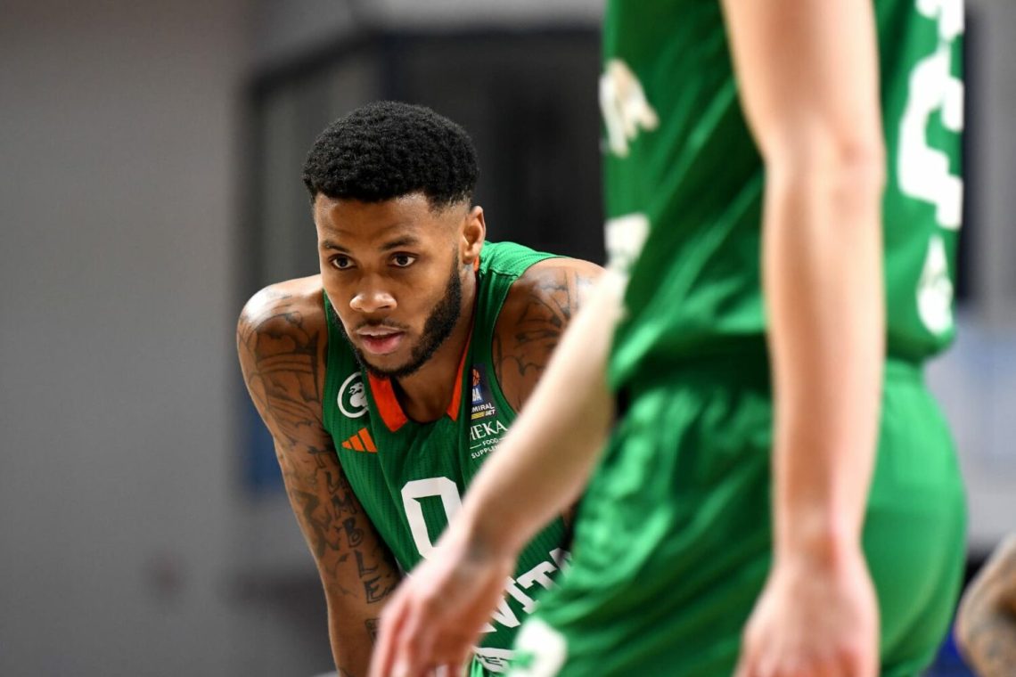 Studentski centar - Cedevita Olimpija 82:78 (22:25, 40:46, 61:60) 