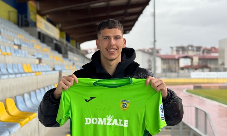 Štubljar spet v Domžalah, Hodžić odšel