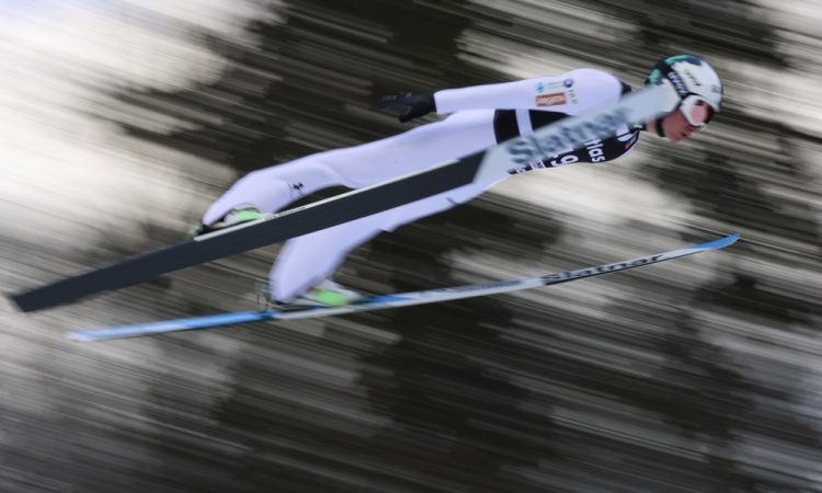 Smučarska zveza Slovenije zahteva pojasnila o diskvalifikaciji Anžeta Laniška