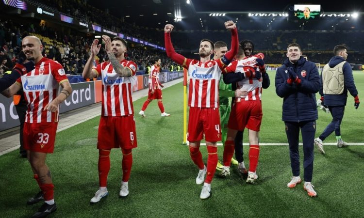 Nogometaši Crvene zvezde osmič zaporedoma prvaki Srbije