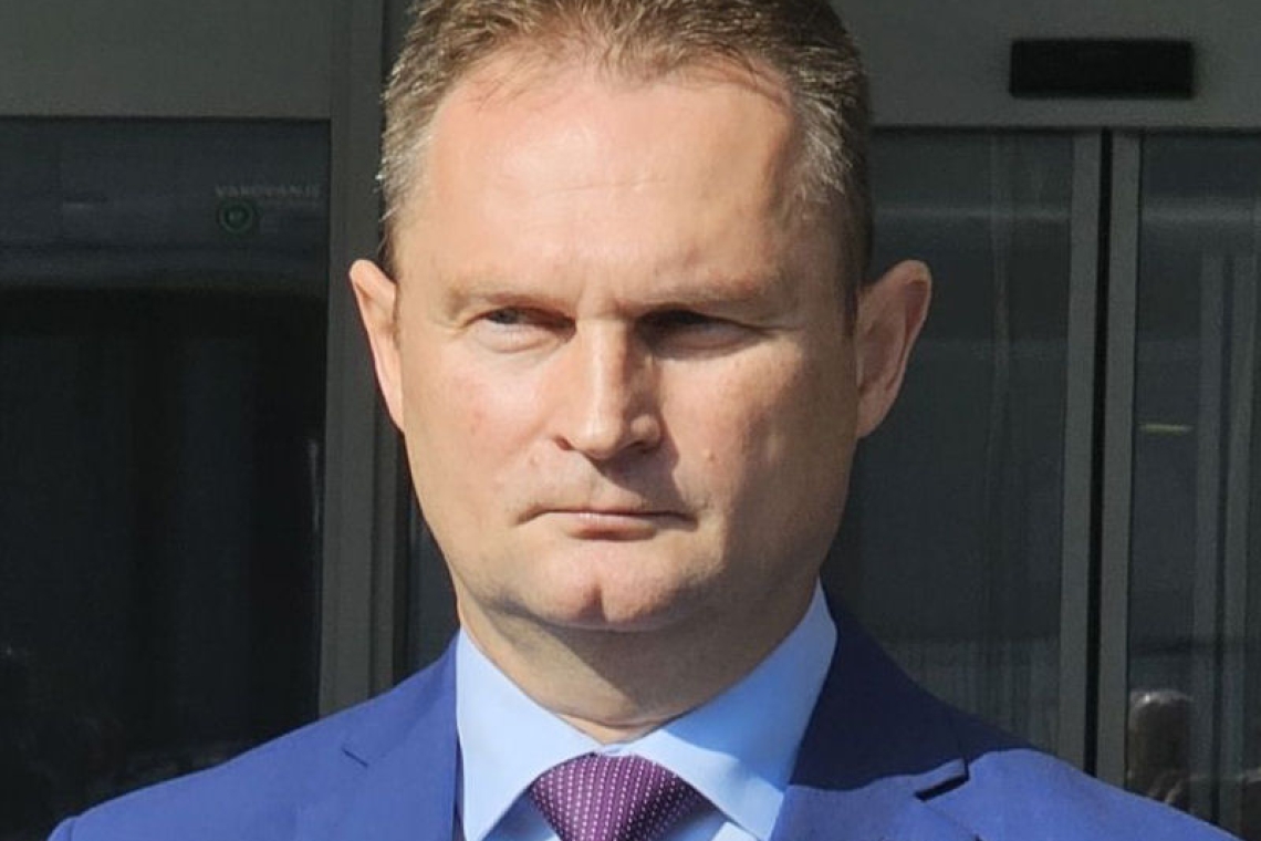 Petrič bo znova kandidiral za generalnega direktorja policije