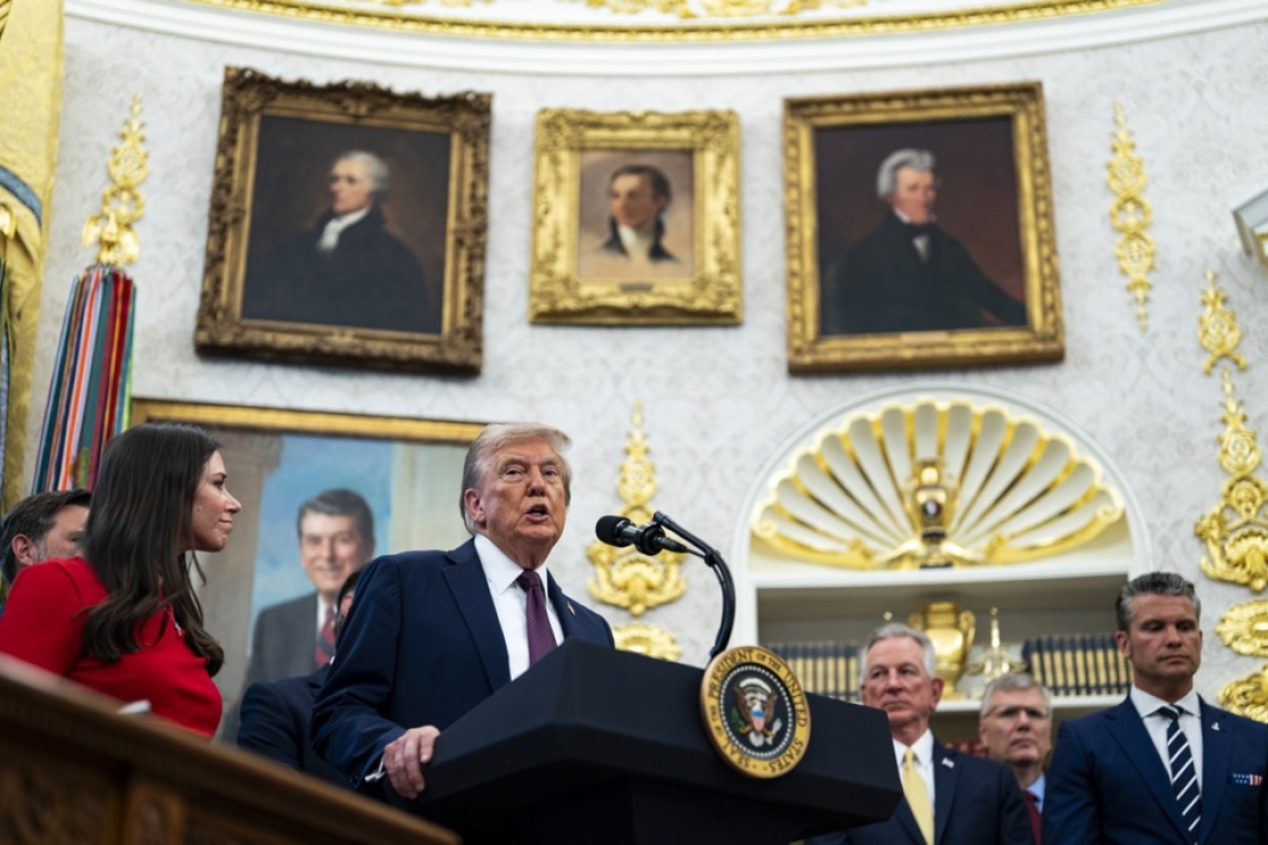 Trump potrdil napad na venezuelsko ladjo z drogami, napetosti z Maduro in razočaranje nad Putinom