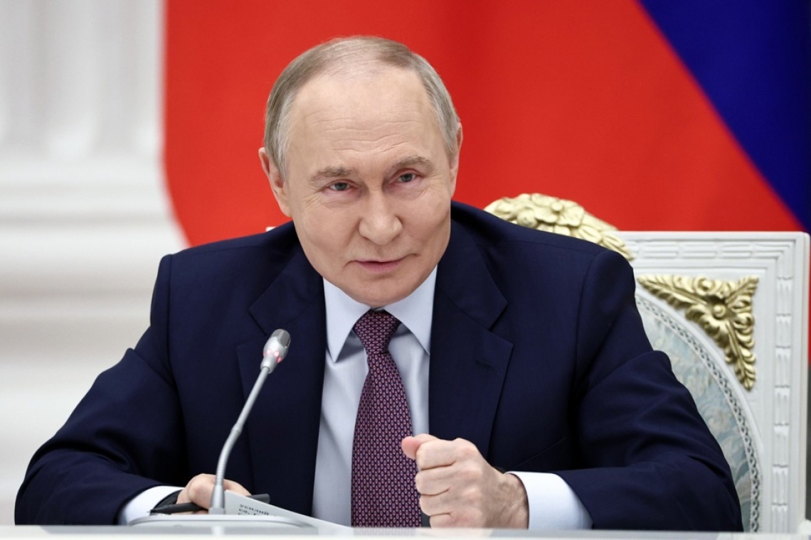 Putin napovedal nadaljevanje dialoga s Trumpom, a opozoril pred dobavo raket Ukrajini
