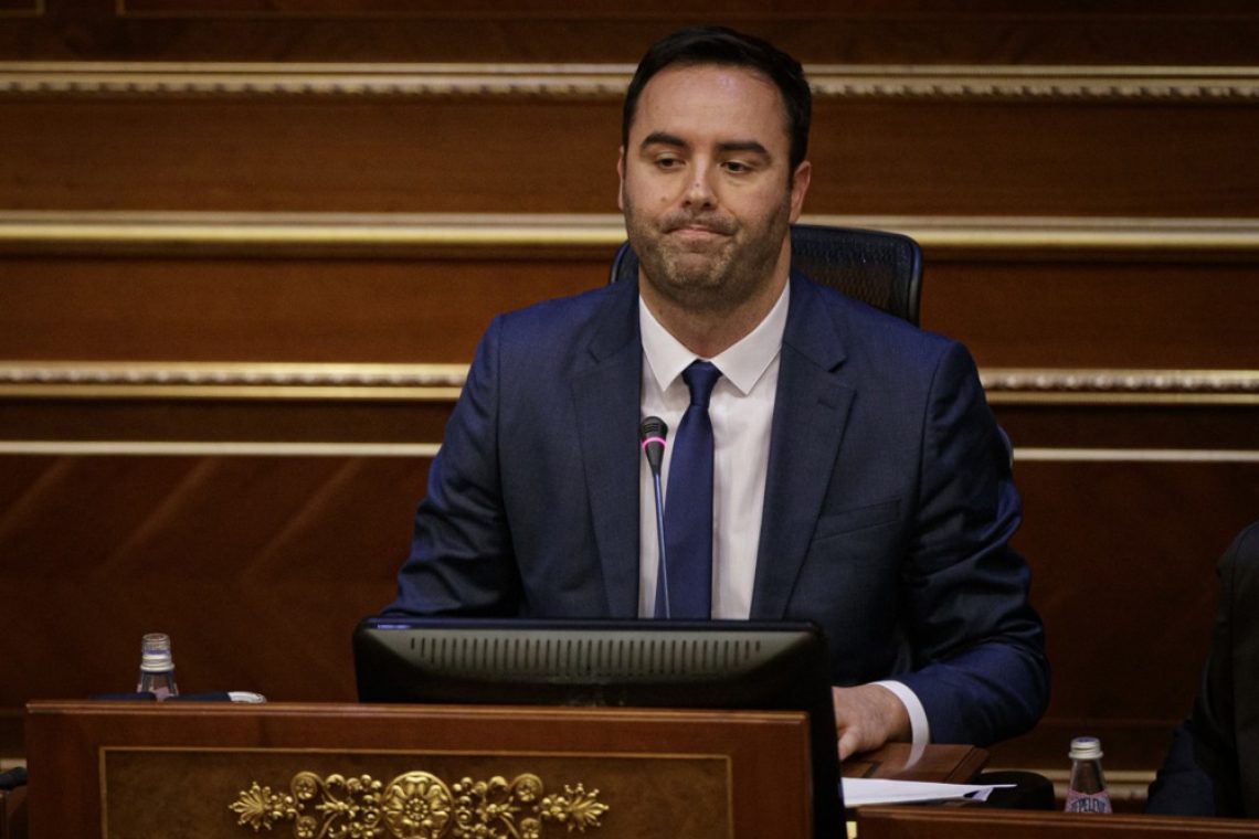 Mandat za sestavo nove kosovske vlade po neuspehu Kurtija dodeljen Glauku Konjufci