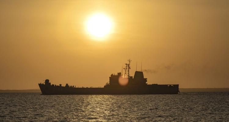 Ameriška obalna straža vnovič zasleduje tanker blizu Venezuele