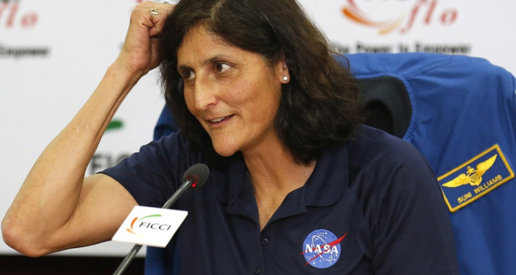 V Slovenijo prispela astronavtka Sunita Williams, danes srečanje s Tanjo Fajon v Vitanju