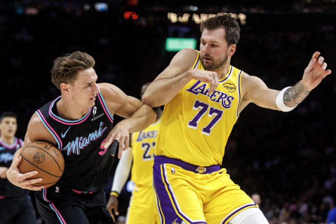 Dončićevih 41 točk za 14. zmago jezernikov na zadnjih 16 tekmah